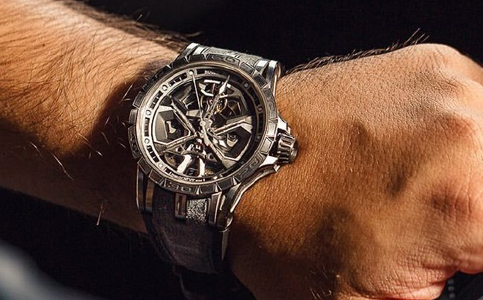 羅杰杜彼手表鄂爾多斯售后維修服務(wù)中心電話地址