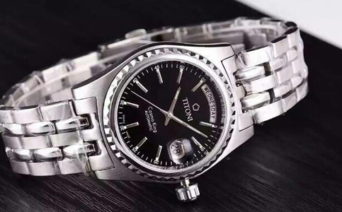 梅花手表售后維修服務（梅花手表生銹如何維修？）