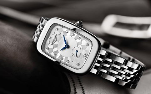 浪琴手表售后電話客服(浪琴手表磁化了是怎么回事)