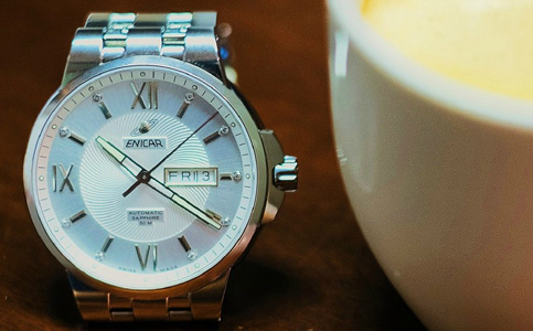 英納格手表售后服務中心（英納格手表走走停停是怎么回事）