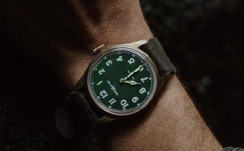 佛山萬(wàn)寶龍手表維修點(diǎn)售后服務(wù)電話(萬(wàn)寶龍機(jī)芯異響的原因)