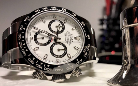 勞力士手表上海維修保養中心（勞力士手表表玻璃的保養）