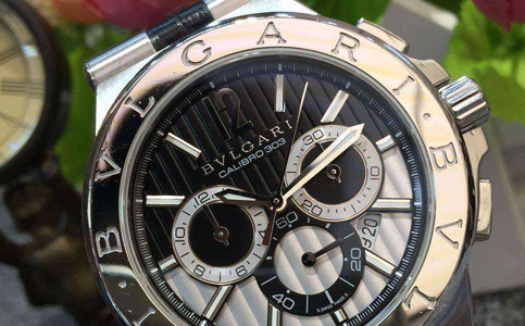 寶格麗官網客服電話(寶格麗手表機芯受損的處理)