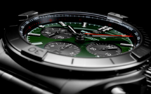 百年靈手表售后維修電話(百年靈手表發條壞了的處理技巧)